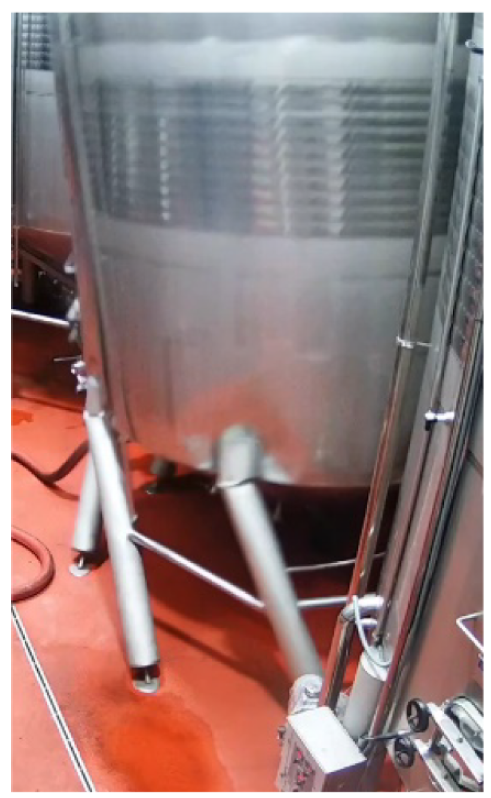 Physical damage across column-brace connections